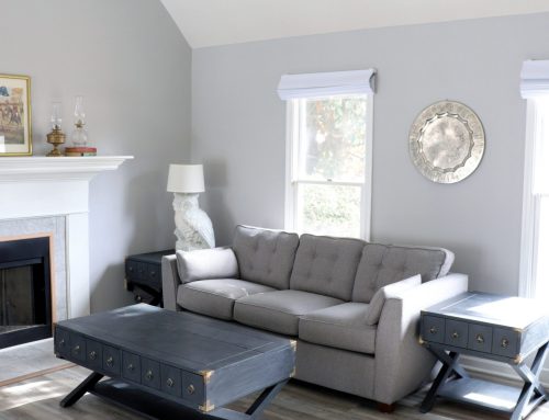 Chalk Paint Living Room Furniture Makeover (Coffee Table and End Table Makeover)